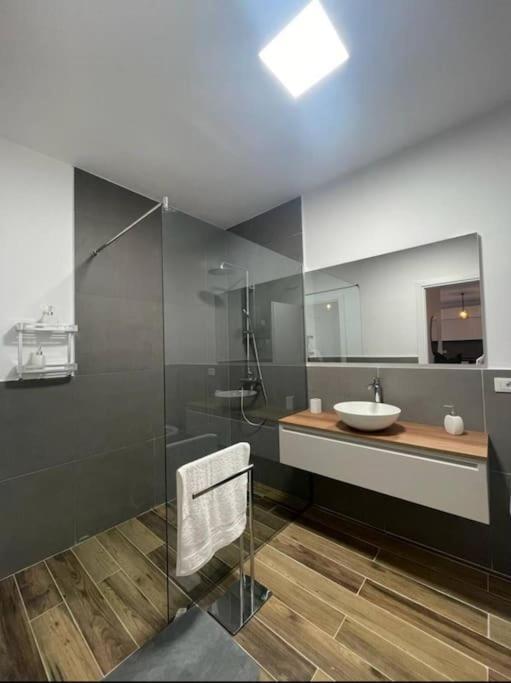 Tirana City Comfort 外观 照片